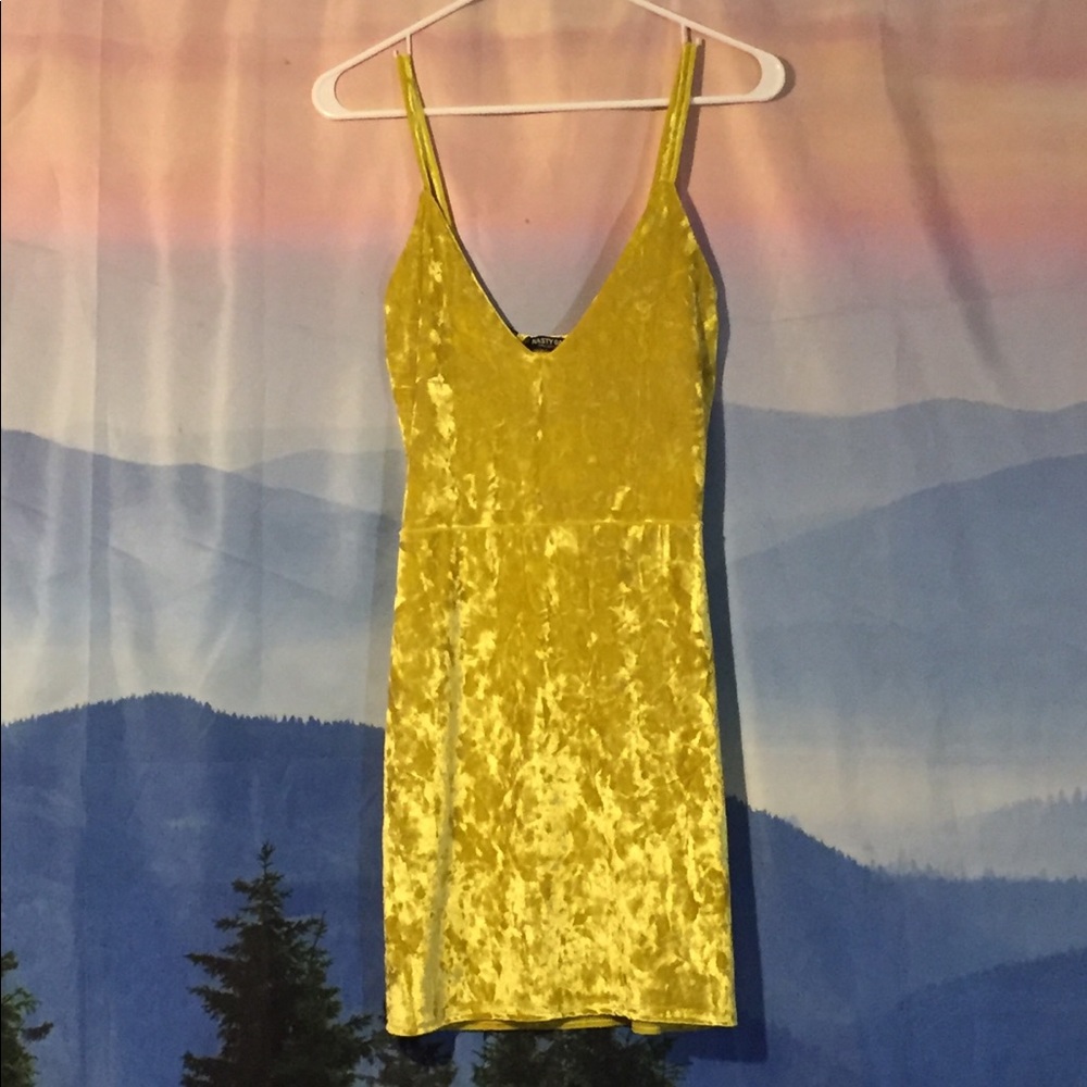 Velvet yellow dress